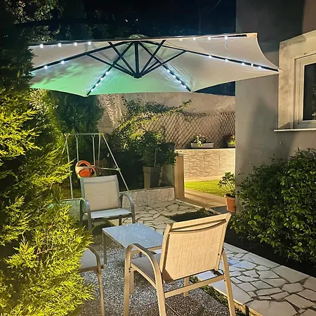 Apartamento Elite Deluxe 2 *