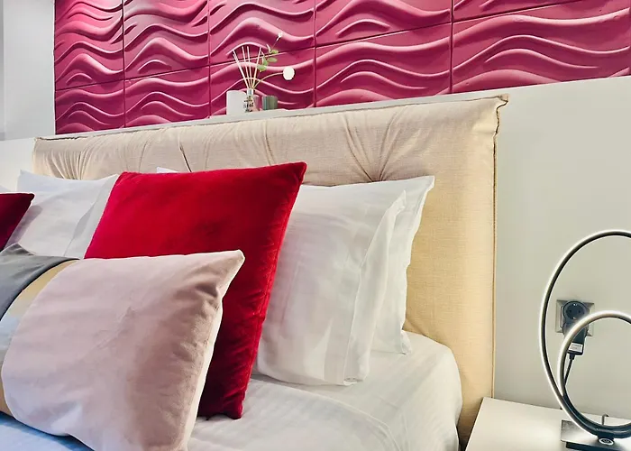 Elite Deluxe 2 Kavala