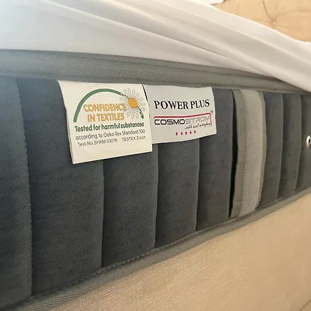 Elite Deluxe 2 アパート *