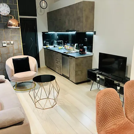 Elite Deluxe 2 * カヴァラ