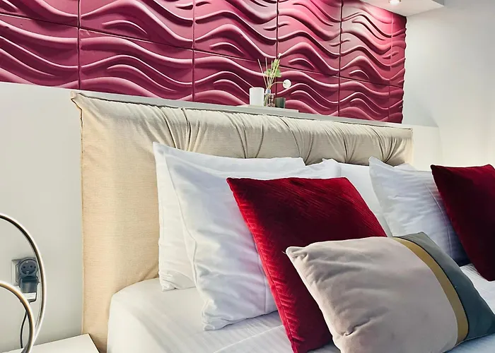 Elite Deluxe 2 * Cavala